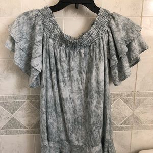 NEW WITH TAGS Romeo and Juliet Off the Shoulder